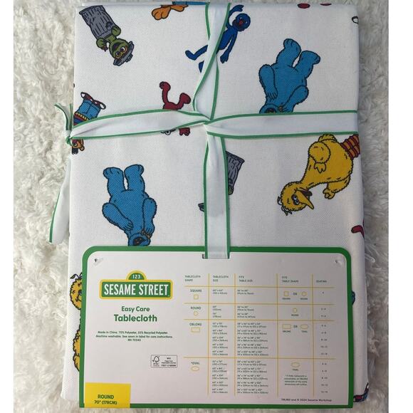 Sesame Street Kitchen Tablecloth Elmo Big Bird Cookie Monster 70 Inch Round NEW - Picture 2 of 11
